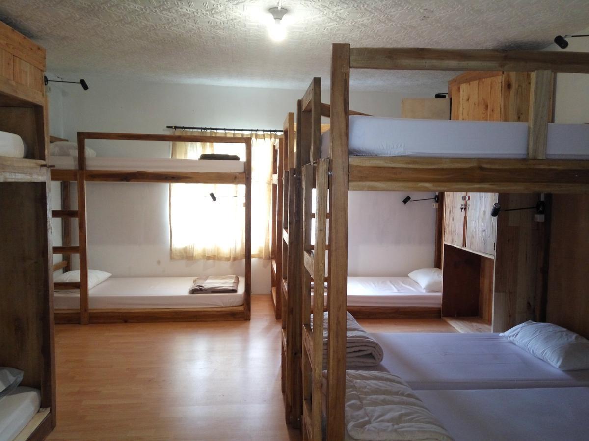 Tani Jiwo Hostel Diyeng Esterno foto
