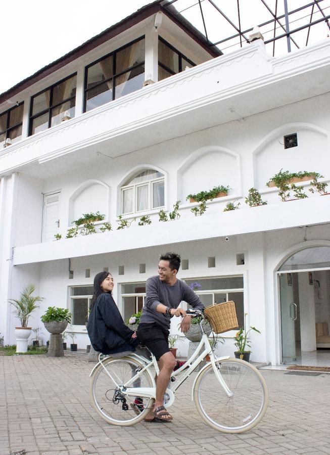 Tani Jiwo Hostel Diyeng Esterno foto