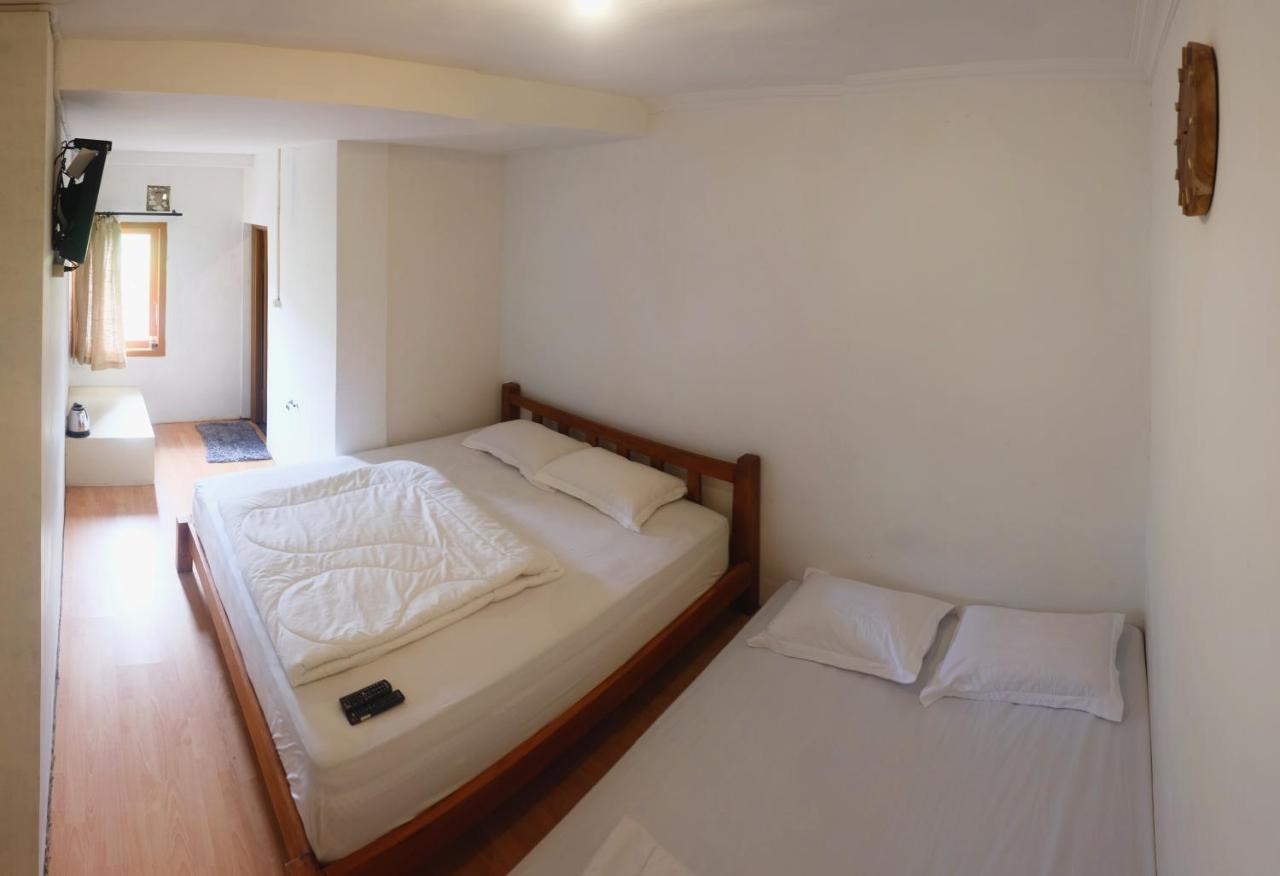 Tani Jiwo Hostel Diyeng Esterno foto
