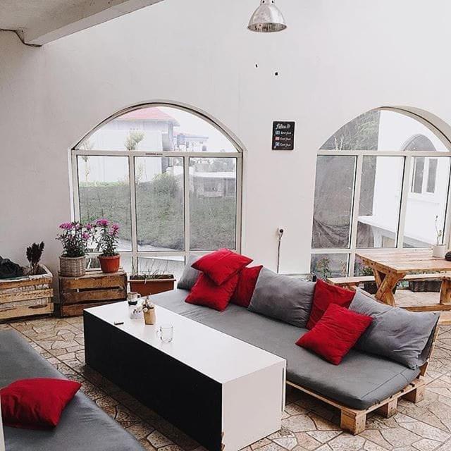Tani Jiwo Hostel Diyeng Esterno foto