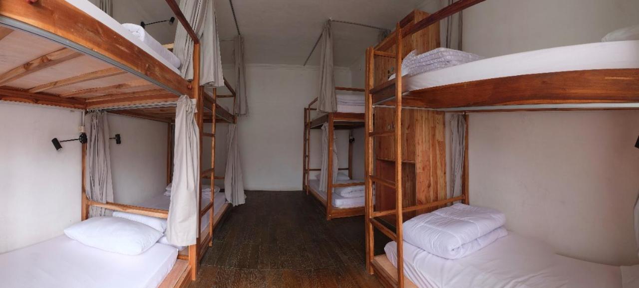Tani Jiwo Hostel Diyeng Esterno foto